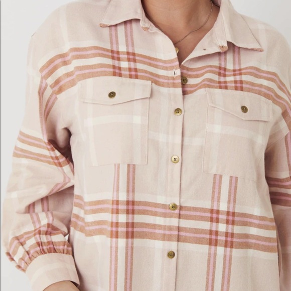 Spell Basecamp Flannel in Musk - Picture 4 of 15